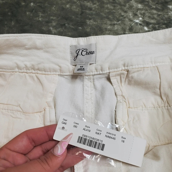 J.crew Cream Shorts - Picture 3 of 8